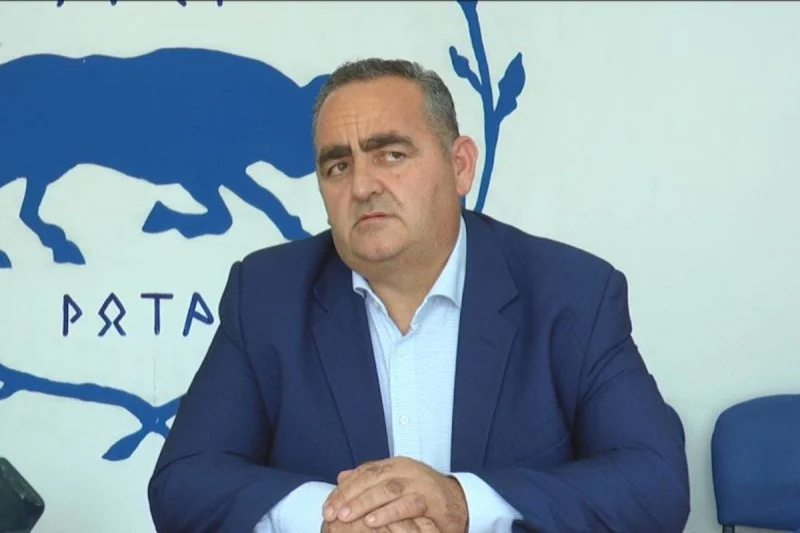 Φρέντυ Μπελέρης: Το Συμβούλιο των Ευρωπαϊκών Δήμων ζητά να αναλάβει καθήκοντα ως Δημάρχος Χιμάρας Φρέντυ Μπελέρης: Το Συμβούλιο των Ευρωπαϊκών Δήμων ζητά να αναλάβει καθήκοντα ως Δημάρχος Χιμάρας