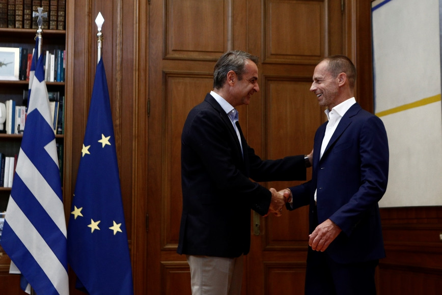 Μητσοτάκης: Κλείνουν οι λέσχες των οπαδών – Στην ΕΛ.ΑΣ. ο έλεγχος εισόδου των οργανωμένων