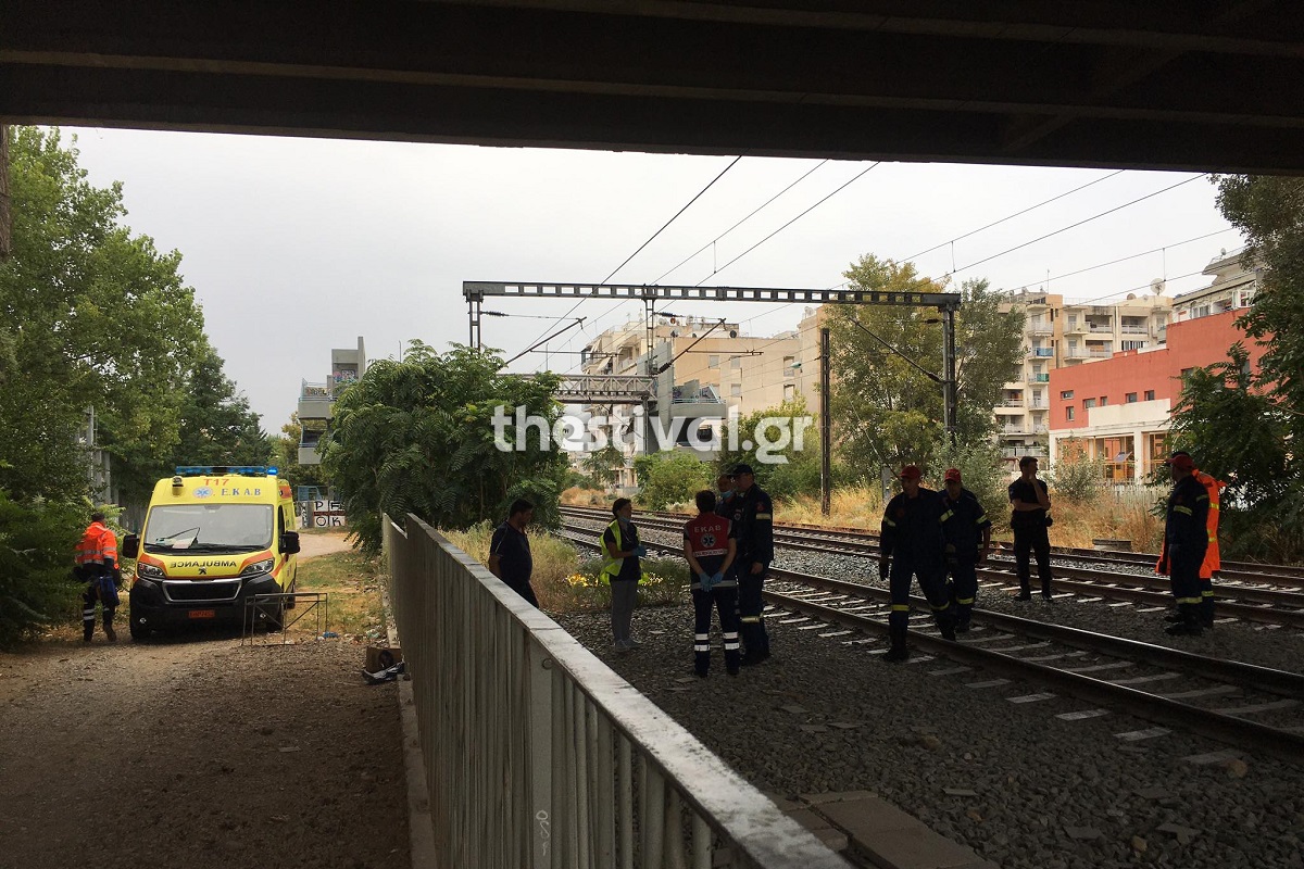 Θεσσαλονίκη: Νεκρή η γυναίκα που παρασύρθηκε από τρένο Θεσσαλονίκη: Νεκρή η γυναίκα που παρασύρθηκε από τρένο