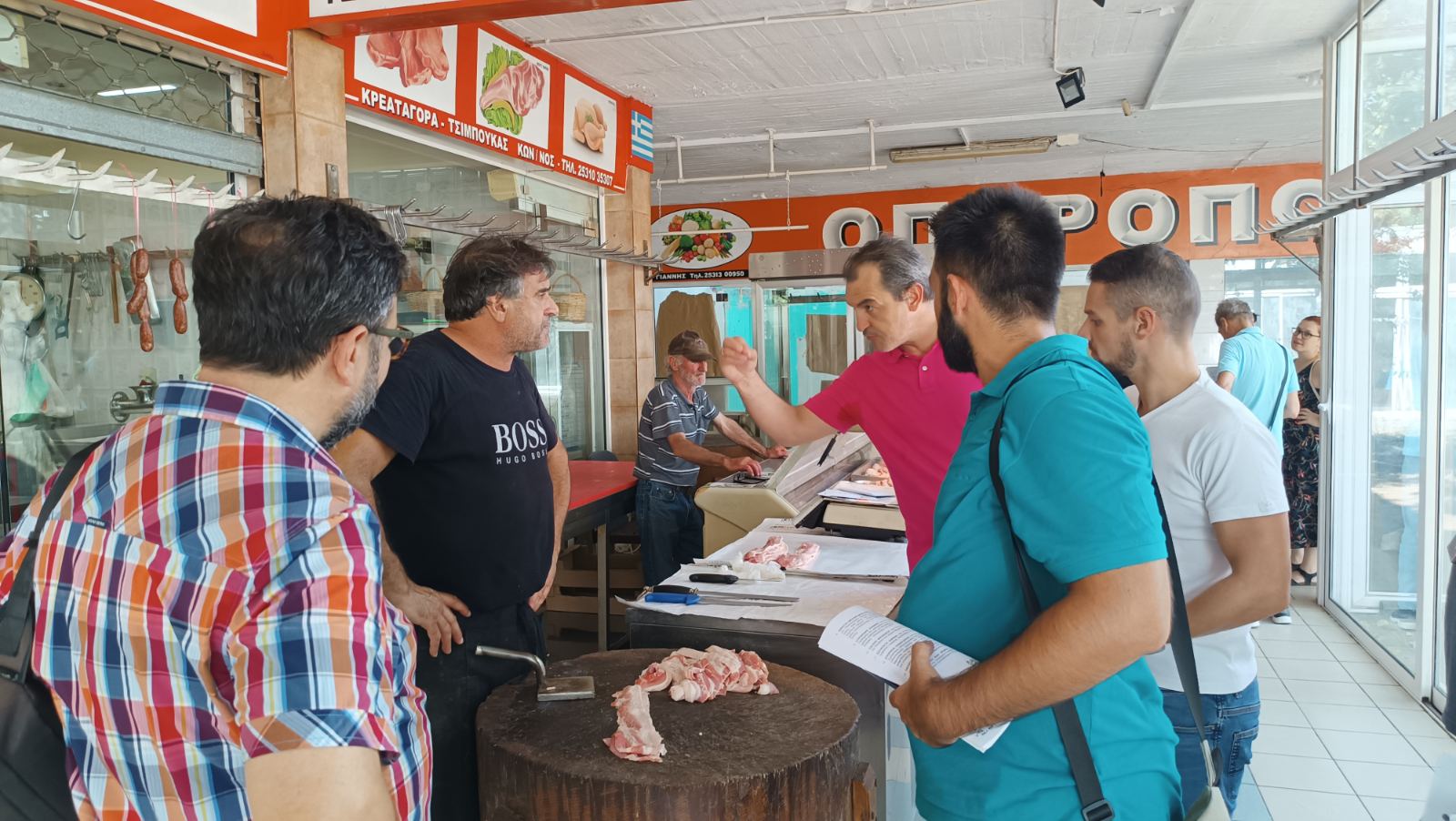 Η «Λαϊκή Συσπείρωση» στην Δημοτική Αγορά Κομοτηνής Η «Λαϊκή Συσπείρωση» στην Δημοτική Αγορά Κομοτηνής