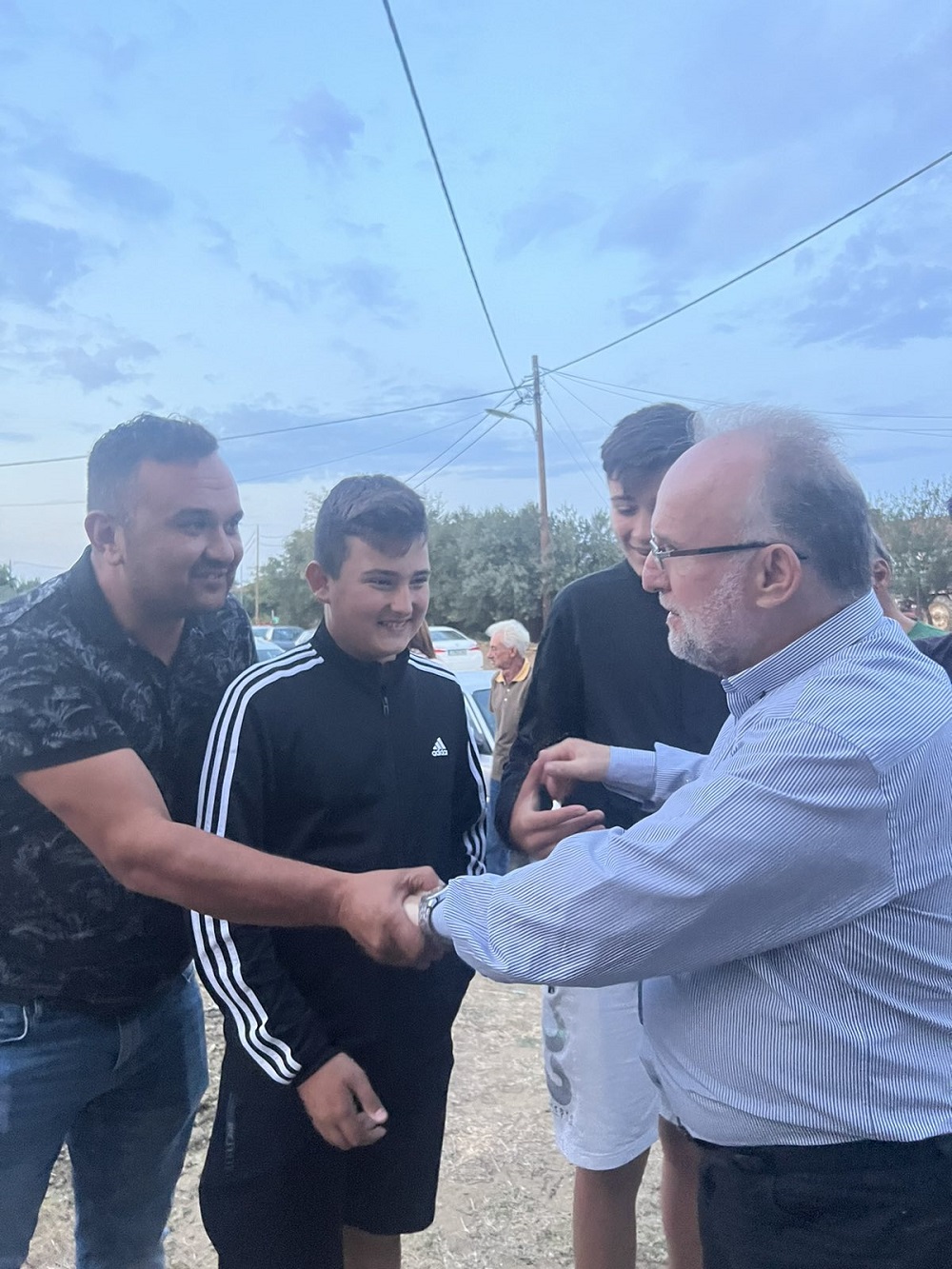 Εποικοδομητικές παρεμβάσεις της παράταξης ‘’ΕΠΑΝΕΚΚΙΝΗΣΗ’’, κατά τη διάρκεια της 2ης 2025 ειδικής συνεδρίασης του Δημοτικού Συμβουλίου Μαρωνείας-Σαπών Εποικοδομητικές παρεμβάσεις της παράταξης ‘’ΕΠΑΝΕΚΚΙΝΗΣΗ’’, κατά τη διάρκεια της 2ης 2025 ειδικής συνεδρίασης του Δημοτικού Συμβουλίου Μαρωνείας-Σαπών