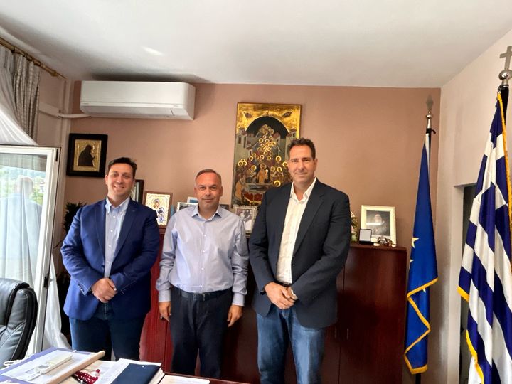 Δωρεά σχολικών ειδών από την Energean σε μαθητές της Θάσου Δωρεά σχολικών ειδών από την Energean σε μαθητές της Θάσου