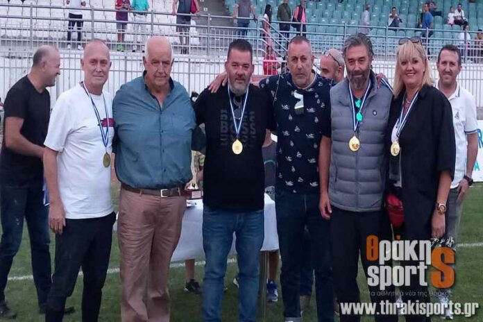 Πολλές οι σκέψεις στην διοίκηση του Πανθρακικού για τον διάδοχο Αποστολίδη! Στον πάγκο ο Μαραντάς στο Κιλκίς, με πολλά φαβορί αλλά και αουτσάιντερ για τον πάγκο… Πολλές οι σκέψεις στην διοίκηση του Πανθρακικού για τον διάδοχο Αποστολίδη! Στον πάγκο ο Μαραντάς στο Κιλκίς, με πολλά φαβορί αλλά και αουτσάιντερ για τον πάγκο…