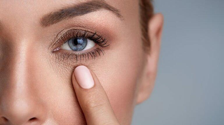 Τα μάτια είναι ο καθρέφτης της συνολικής μας υγείας-  8 σημάδια που δεν πρέπει να αγνοήσουμε