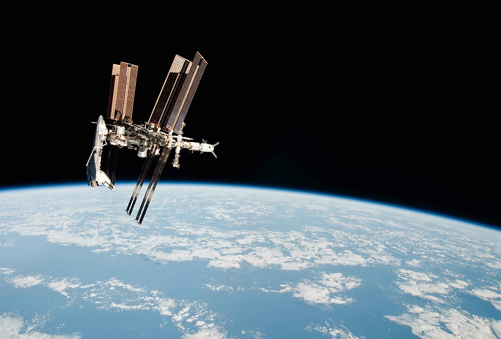 Η NASA θα ρυμουλκήσει τον Διεθνή Διαστημικό Σταθμό και θα τον ρίξει στον Ειρηνικό -Το σχέδιο του 1 δισ. δολ. (video) Η NASA θα ρυμουλκήσει τον Διεθνή Διαστημικό Σταθμό και θα τον ρίξει στον Ειρηνικό -Το σχέδιο του 1 δισ. δολ. (video)