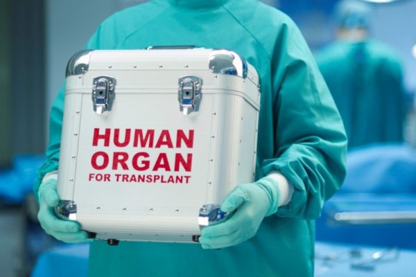 Αλεξανδρούπολη: Σε τρεις ανθρώπους δίνει ζωή με το θάνατό του ο συνοριοφύλακας που είχε αυτοπυροβοληθεί στο κεφάλι Αλεξανδρούπολη: Σε τρεις ανθρώπους δίνει ζωή με το θάνατό του ο συνοριοφύλακας που είχε αυτοπυροβοληθεί στο κεφάλι