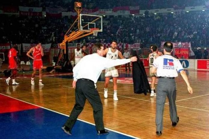 Σταύρος Τσανίδης: «Το λάθος μου ήταν ότι δεν κράτησα το σακάκι του Ιωαννίδη» Σταύρος Τσανίδης: «Το λάθος μου ήταν ότι δεν κράτησα το σακάκι του Ιωαννίδη»