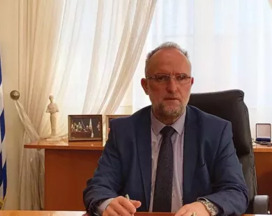 Ντίνος Χαριτόπουλος: “Ελπίζουμε η καινούργια διοίκηση να είναι καλύτερη-Της αφήνουμε προίκα 15 εκατ. σε έργα” Ντίνος Χαριτόπουλος: “Ελπίζουμε η καινούργια διοίκηση να είναι καλύτερη-Της αφήνουμε προίκα 15 εκατ. σε έργα”