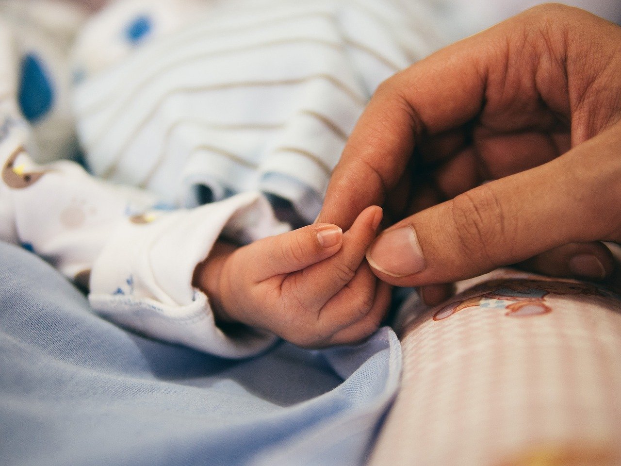 Ποιος Δήμος της Ελλάδας προσφέρει 3.000 ευρώ σε κάθε νεογέννητο Ποιος Δήμος της Ελλάδας προσφέρει 3.000 ευρώ σε κάθε νεογέννητο