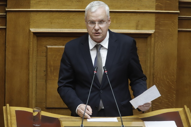 Στη Ολομέλεια φέρνει την ηγεσία του ΥΠΑΑΤ ο Ιλχάν Αχμέτ για αποζημιώσεις σε βαμβάκια και καλαμπόκια στη Ροδόπη Στη Ολομέλεια φέρνει την ηγεσία του ΥΠΑΑΤ ο Ιλχάν Αχμέτ για αποζημιώσεις σε βαμβάκια και καλαμπόκια στη Ροδόπη