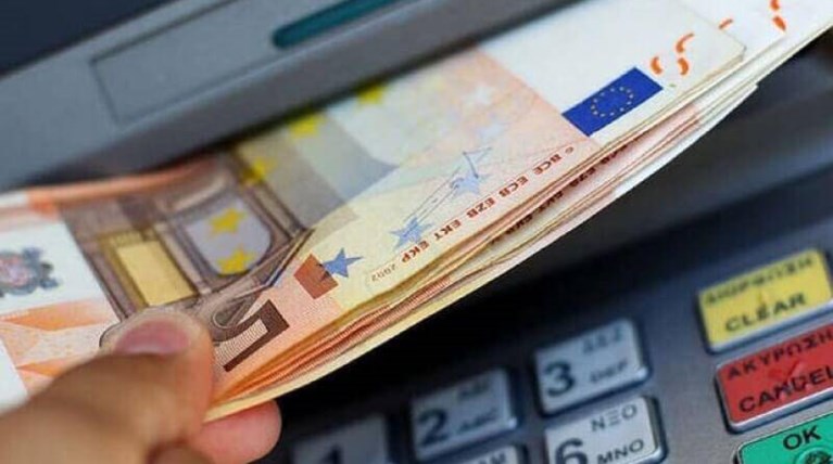 Επιδόματα ΔΥΠΑ – ΟΠΕΚΑ: Πότε ξεκινά το μέτρο για όριο ανάληψης μετρητών μέχρι 50% Επιδόματα ΔΥΠΑ – ΟΠΕΚΑ: Πότε ξεκινά το μέτρο για όριο ανάληψης μετρητών μέχρι 50%