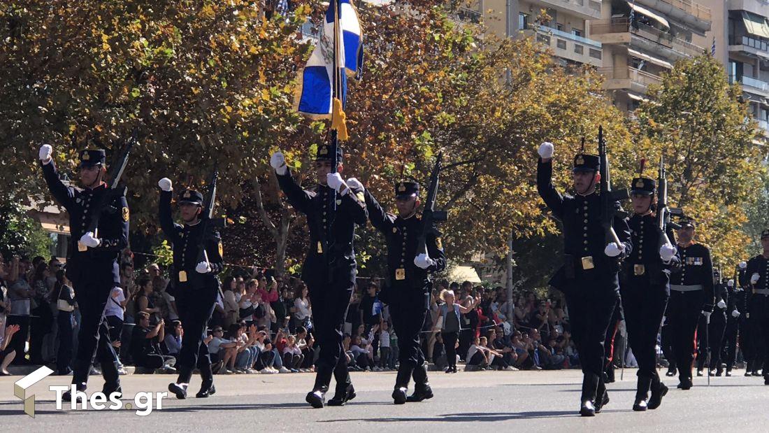 Συγκίνησαν ο Ευέλπιδες που τραγούδησαν για τη Μακεδονία στην παρέλαση της Θεσσαλονίκης (video) Συγκίνησαν ο Ευέλπιδες που τραγούδησαν για τη Μακεδονία στην παρέλαση της Θεσσαλονίκης (video)