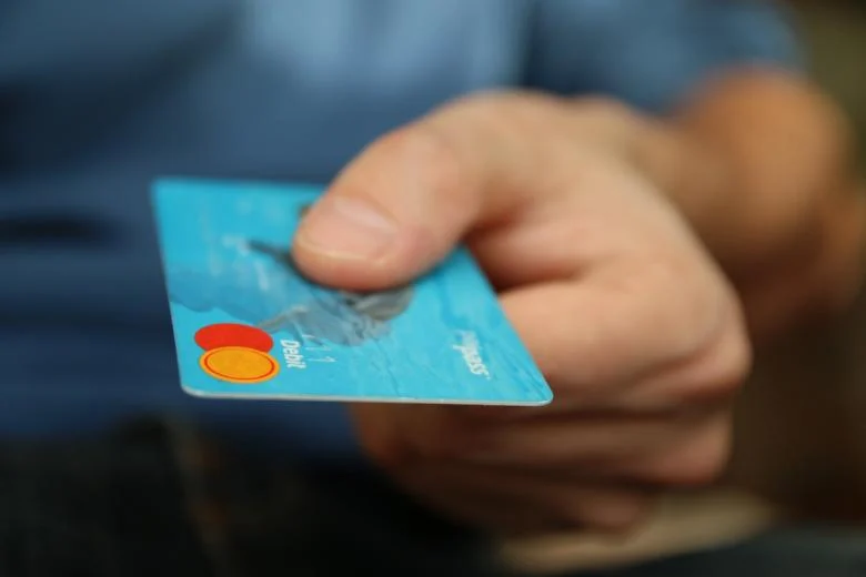 Προπληρωμένες κάρτες για επιδόματα ΔΥΠΑ και ΟΠΕΚΑ- Πότε θα εκδοδούν-Ποιους αφορούν Προπληρωμένες κάρτες για επιδόματα ΔΥΠΑ και ΟΠΕΚΑ- Πότε θα εκδοδούν-Ποιους αφορούν