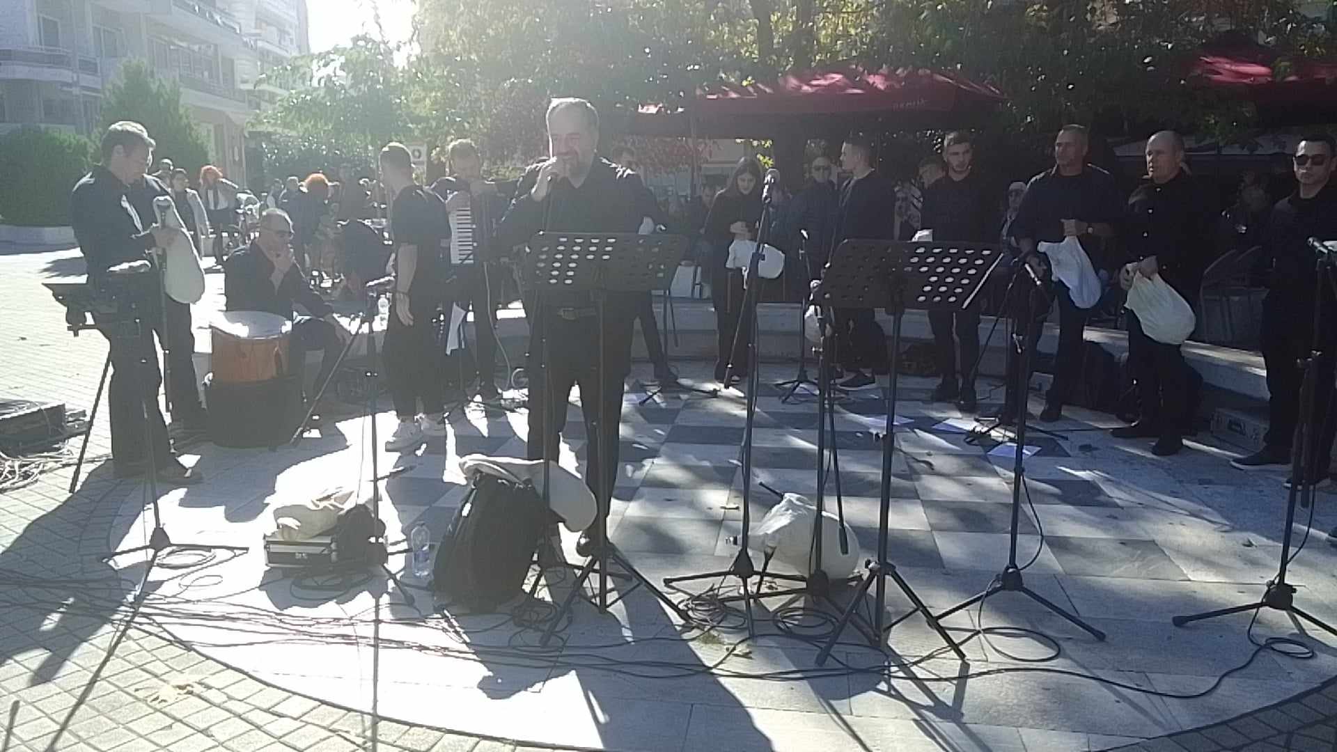 “Όλη η Θράκη ένας κύκλος” στην κεντρική πλατεία Κομοτηνής (Video) “Όλη η Θράκη ένας κύκλος” στην κεντρική πλατεία Κομοτηνής (Video)