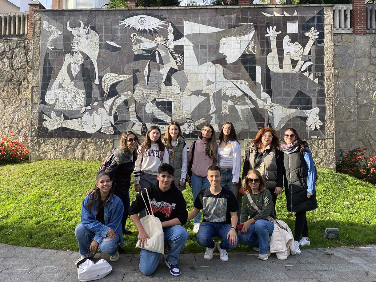 Μαθητές του Μουσικού Σχολείου Καβάλας, μέσω Erasmus, στην Ισπανία Μαθητές του Μουσικού Σχολείου Καβάλας, μέσω Erasmus, στην Ισπανία