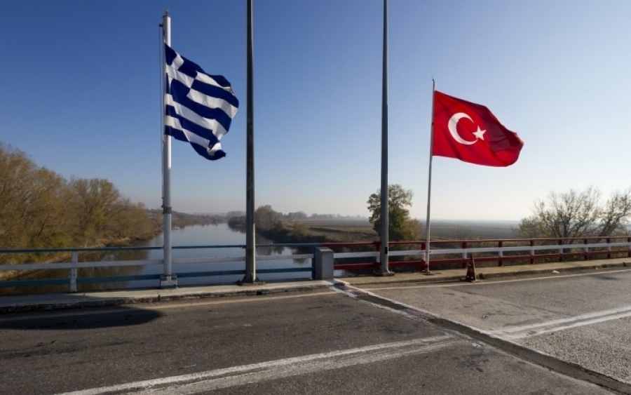 Τουρκικά ΜΜΕ κάνουν λόγο για Κούρδους καμικάζι που εξουδετερώθηκαν στον Έβρο Τουρκικά ΜΜΕ κάνουν λόγο για Κούρδους καμικάζι που εξουδετερώθηκαν στον Έβρο