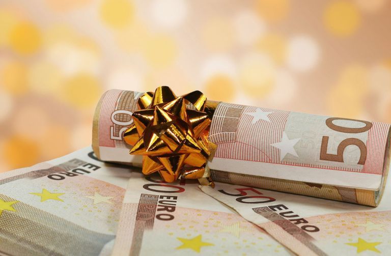 “Κλείδωσε” η επιταγή ακρίβειας – Οι άλλες 6 ενισχύσεις που θα δοθούν μέχρι τα Χριστούγεννα “Κλείδωσε” η επιταγή ακρίβειας – Οι άλλες 6 ενισχύσεις που θα δοθούν μέχρι τα Χριστούγεννα