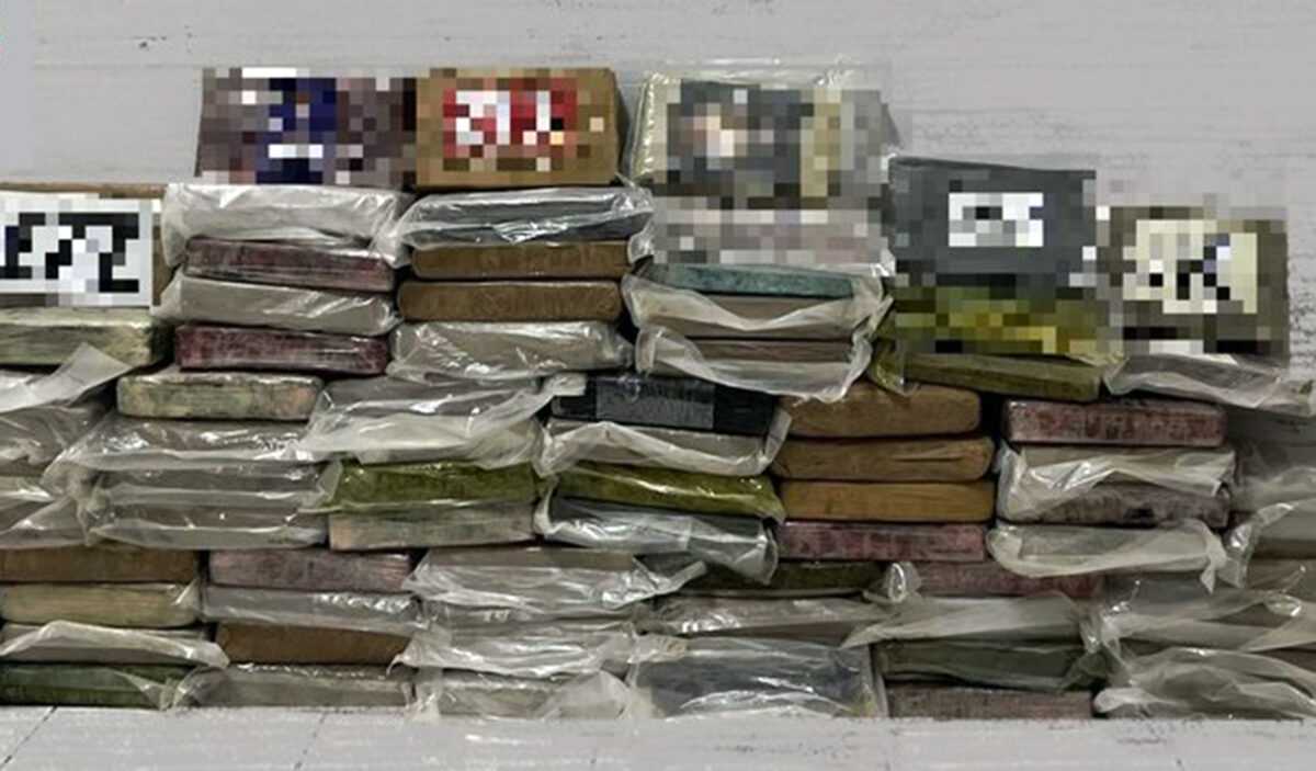Καβάλα: Μεγάλη ποσότητα κοκαΐνης εντόπισε το Λιμεναρχείο Καβάλας Καβάλα: Μεγάλη ποσότητα κοκαΐνης εντόπισε το Λιμεναρχείο Καβάλας