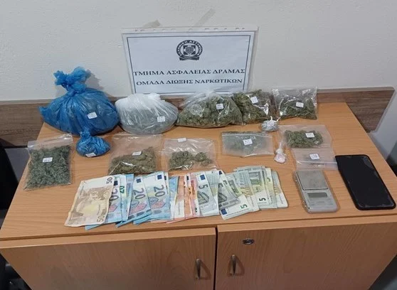 ΑΜ-Θ: Αρκετές συλλήψεις για κατοχή και διακίνηση ναρκωτικών ΑΜ-Θ: Αρκετές συλλήψεις για κατοχή και διακίνηση ναρκωτικών