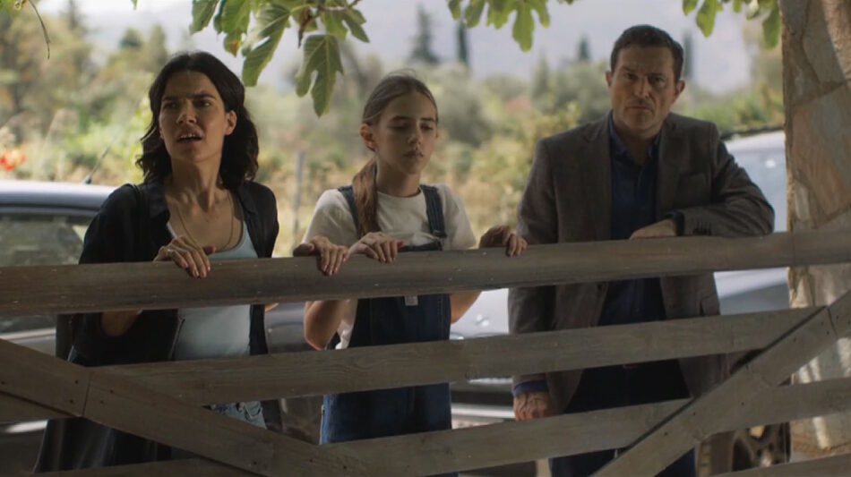 ERTflix-“Έρημη χώρα”: Η πολλά υποσχόμενη μίνι σειρά 8 επεισοδίων με σημαντικά κοινωνικά μηνύματα ERTflix-“Έρημη χώρα”: Η πολλά υποσχόμενη μίνι σειρά 8 επεισοδίων με σημαντικά κοινωνικά μηνύματα