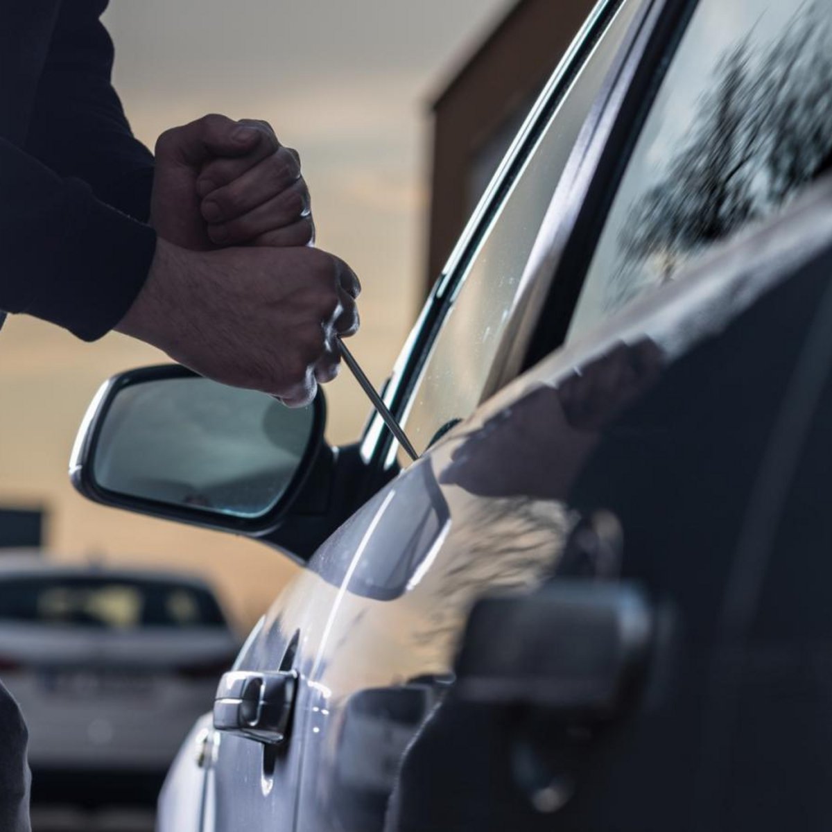 Πώς μπορείς να προστατεύσεις το ΙΧ σου, με λίγα ευρώ, από επίδοξους κλέφτες! Πώς μπορείς να προστατεύσεις το ΙΧ σου, με λίγα ευρώ, από επίδοξους κλέφτες!
