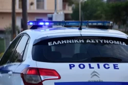Υπό την επήρεια αλκόολ και κάνναβης ο 21χρονος που σκότωσε τη μητέρα του με 26 μαχαιριές στη Λάρισα-Ο καβγάς που προηγήθηκε
