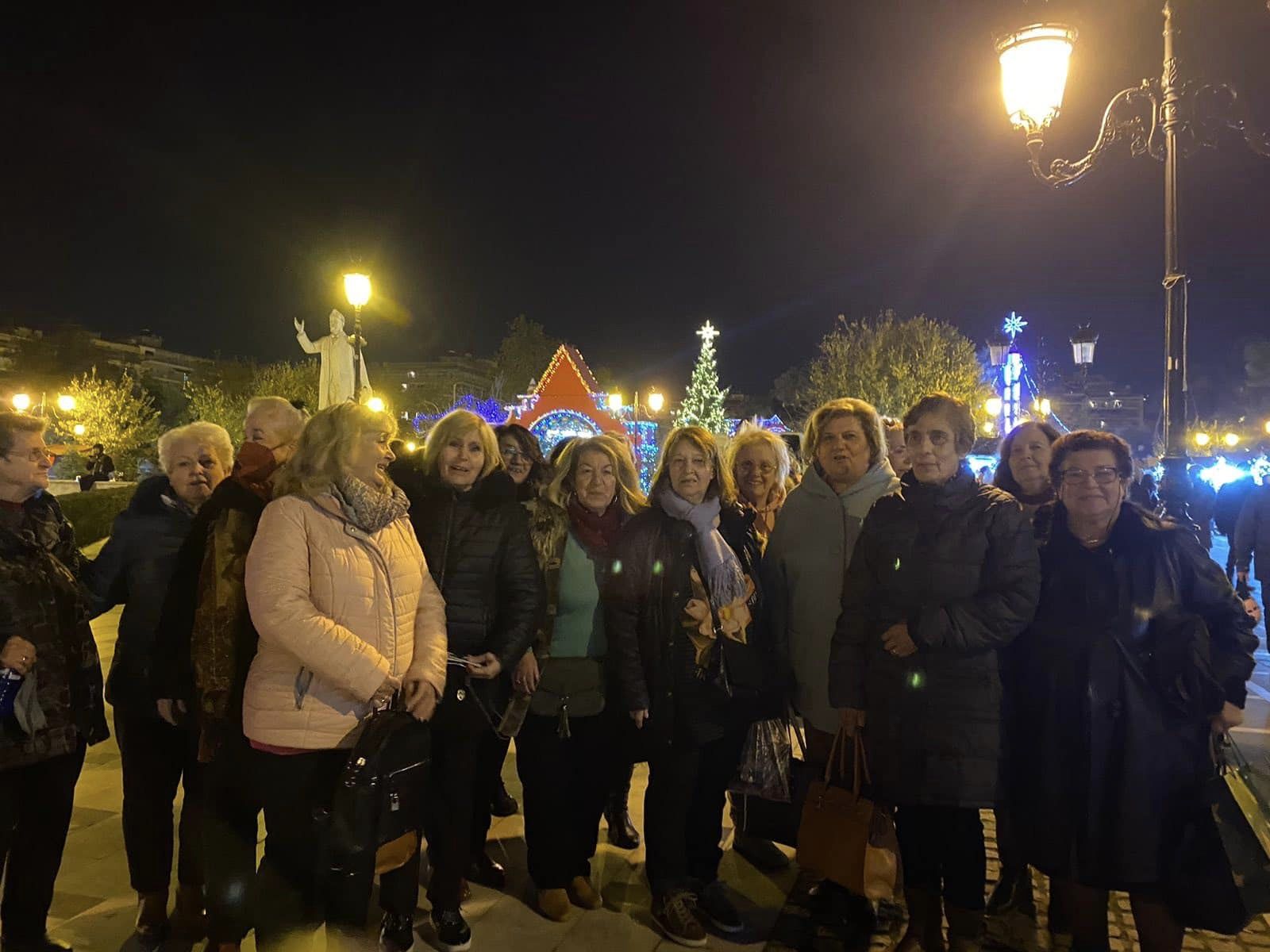 Σε Χριστουγεννιάτικη Θεσσαλονίκη και Ιερά Μονή Αγίου Παϊσίου και Αρσενίου ταξίδεψε ο Σύλλογος Συνοικισμού Σταθμού Κομοτηνής (φωτος) Σε Χριστουγεννιάτικη Θεσσαλονίκη και Ιερά Μονή Αγίου Παϊσίου και Αρσενίου ταξίδεψε ο Σύλλογος Συνοικισμού Σταθμού Κομοτηνής (φωτος)