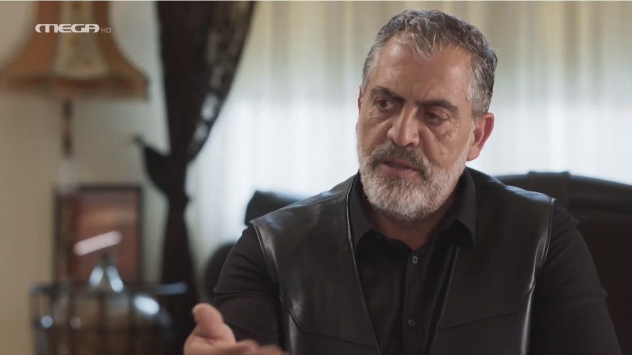 Η γη της ελιάς: Τέλος Δημοσθένης και Ξένια – Τον παρατάει με το μωρό Η γη της ελιάς: Τέλος Δημοσθένης και Ξένια – Τον παρατάει με το μωρό