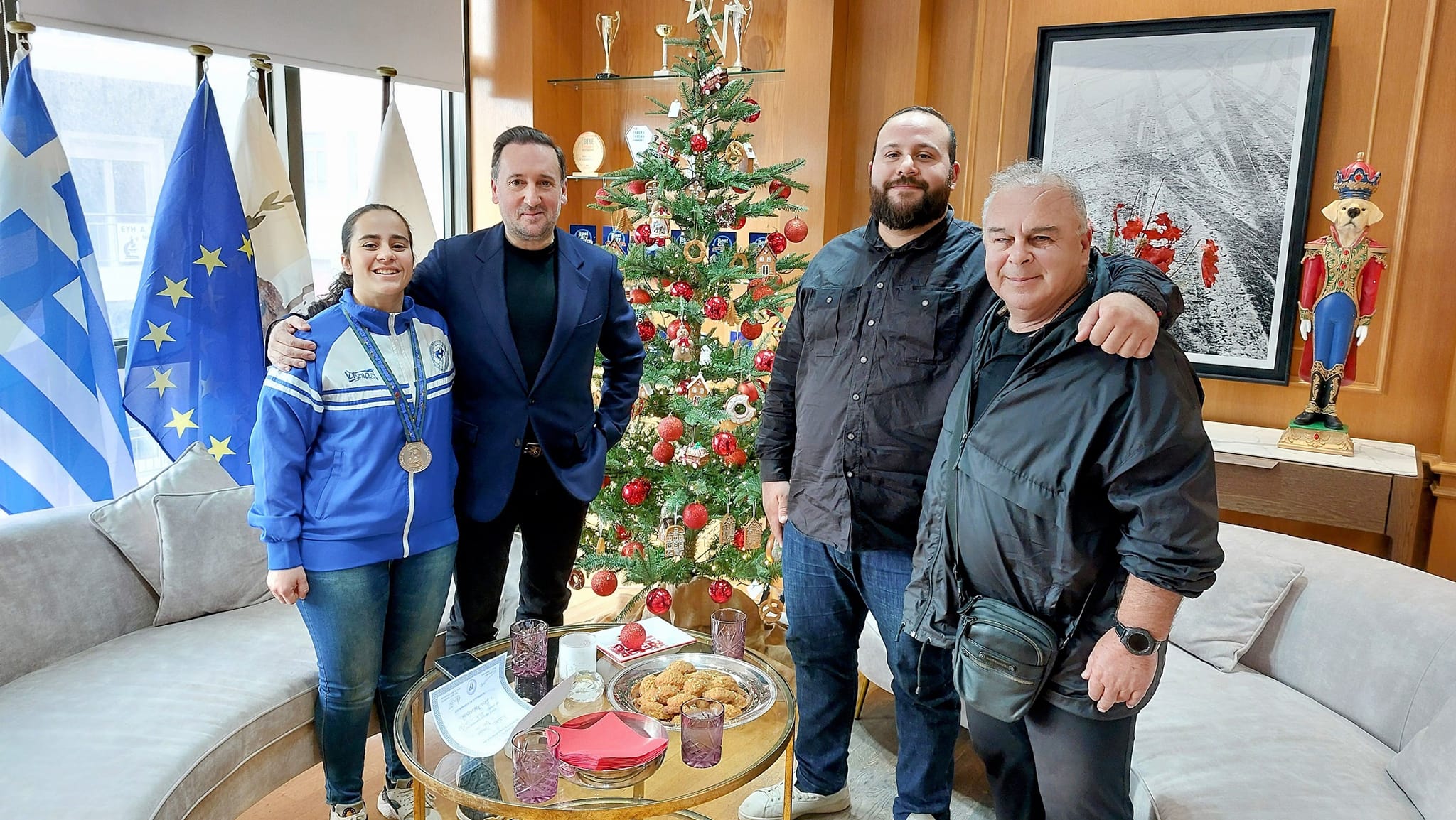 Ο Γιάννης Ζαμπούκης συναντήθηκε με την αθλήτρια Δανάη Αλεξάκη Ο Γιάννης Ζαμπούκης συναντήθηκε με την αθλήτρια Δανάη Αλεξάκη