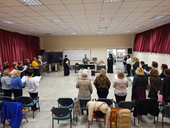 Αγιασμός χορωδίας γραφείου Εσωτερικής και Εξωτερικής Ιεραποστολής για την έναρξη των μαθημάτων της Ι.Μ. Μαρωνείας και Κομοτηνής Αγιασμός χορωδίας γραφείου Εσωτερικής και Εξωτερικής Ιεραποστολής για την έναρξη των μαθημάτων της Ι.Μ. Μαρωνείας και Κομοτηνής