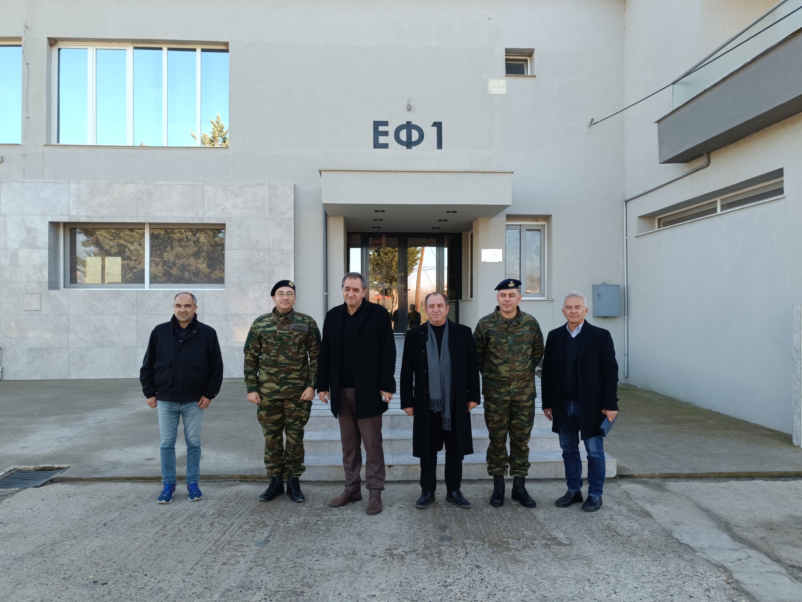 Έβρος: Επισκέψεις κλιμάκιου του ΚΚΕ σε στρατιωτικές μονάδες και φυλάκια με αφορμή την εορταστική περίοδο Έβρος: Επισκέψεις κλιμάκιου του ΚΚΕ σε στρατιωτικές μονάδες και φυλάκια με αφορμή την εορταστική περίοδο