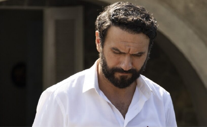 Το προξενιό της Ιουλίας: Φορτώνει το παιδί στον Γιωργίκη Το προξενιό της Ιουλίας: Φορτώνει το παιδί στον Γιωργίκη