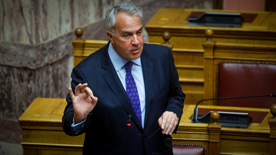 Ετοιμάζεται να παραιτηθεί ο Βορίδης προκειμένου να μη ψηφίσει το ν/σ για το γάμο ομόφυλων – Στόχος της κυβέρνησης να το ψηφίσουν οι υπουργοί Ετοιμάζεται να παραιτηθεί ο Βορίδης προκειμένου να μη ψηφίσει το ν/σ για το γάμο ομόφυλων – Στόχος της κυβέρνησης να το ψηφίσουν οι υπουργοί