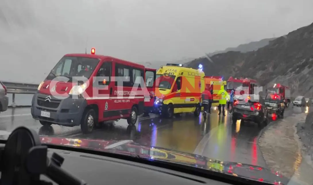 Ηράκλειο: Σοβαρό τροχαίο ατύχημα με εγκλωβισμένους και τραυματίες – Ανάμεσά τους και ένα μωρό 3,5 ετών Ηράκλειο: Σοβαρό τροχαίο ατύχημα με εγκλωβισμένους και τραυματίες – Ανάμεσά τους και ένα μωρό 3,5 ετών