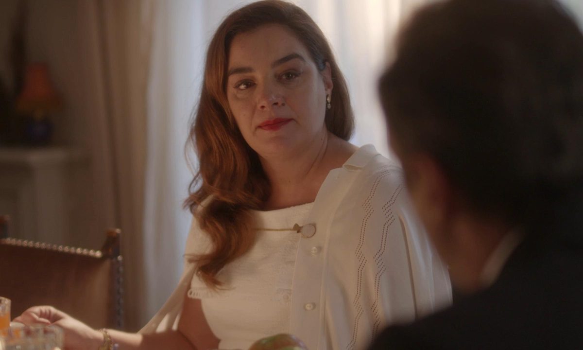 Ο παράδεισος των κυριών: Η Όλγα χρηματίζει τη Νέλλυ Ο παράδεισος των κυριών: Η Όλγα χρηματίζει τη Νέλλυ