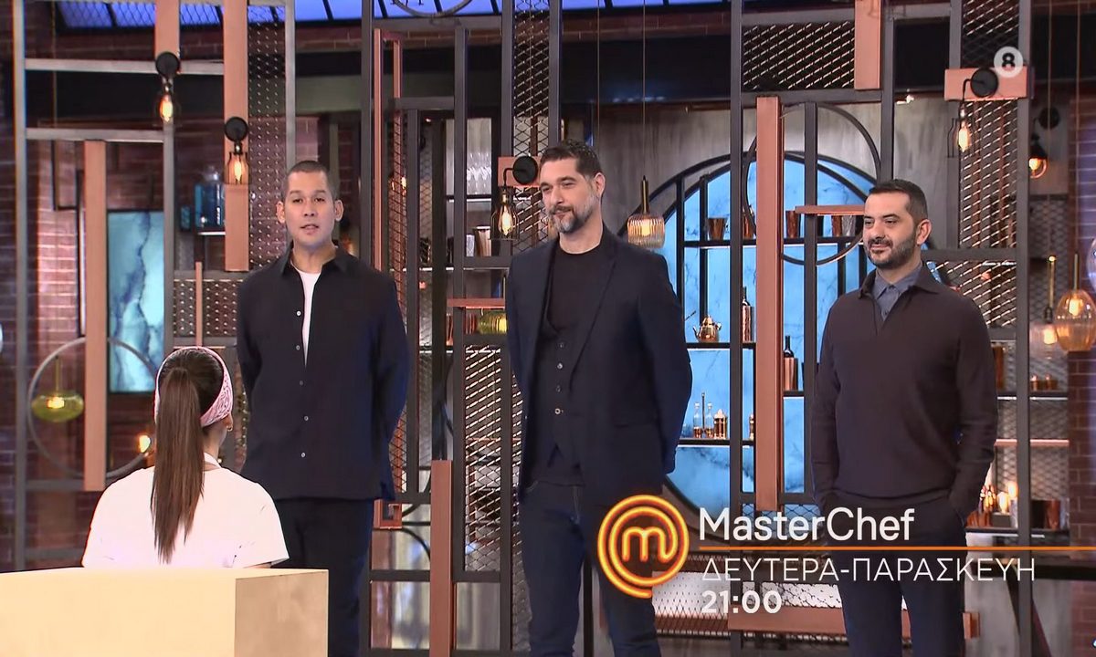 MasterChef trailer 12/2: Η Χριστίνα ανατρέπει τα πάντα στις μπριγάδες – Σκληρά λόγια από τον Κουτσόπουλο MasterChef trailer 12/2: Η Χριστίνα ανατρέπει τα πάντα στις μπριγάδες – Σκληρά λόγια από τον Κουτσόπουλο