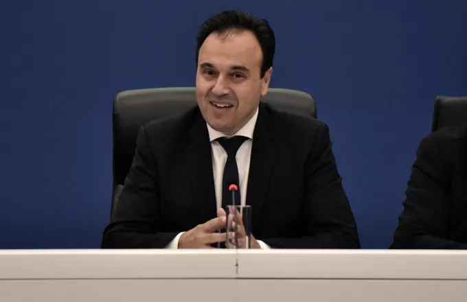 Παπαστεργίου: Καταργείται από την ερχόμενη Άνοιξη η έκδοση βασικών πιστοποιητικών από τους πολίτες Παπαστεργίου: Καταργείται από την ερχόμενη Άνοιξη η έκδοση βασικών πιστοποιητικών από τους πολίτες
