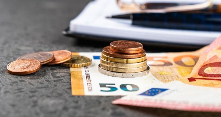 Ποιοι επαγγελματίες θα πληρώσουν μειωμένο τέλος επιτηδεύματος και ποιοι απαλλάσσονται – Παραδείγματα