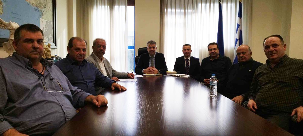 ΠΑΜΘ: Σύσκεψη με τους Προέδρους των ΚΤΕΛ είχε ο Χριστόδουλος Τοψίδης ΠΑΜΘ: Σύσκεψη με τους Προέδρους των ΚΤΕΛ είχε ο Χριστόδουλος Τοψίδης