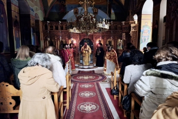Ιερά αγρυπνία για την εορτή του Αγίου Θεοκλήτου στην Ι.Μ. Μαρωνείας και Κομοτηνής Ιερά αγρυπνία για την εορτή του Αγίου Θεοκλήτου στην Ι.Μ. Μαρωνείας και Κομοτηνής