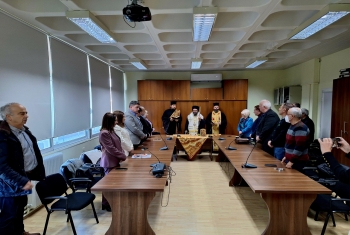 Κοπή Βασιλόπιτας στην Περιφερειακή Διεύθυνση Πρωτοβάθμιας και Δευτεροβάθμιας Εκπαίδευσης ΑΜ-Θ Κοπή Βασιλόπιτας στην Περιφερειακή Διεύθυνση Πρωτοβάθμιας και Δευτεροβάθμιας Εκπαίδευσης ΑΜ-Θ