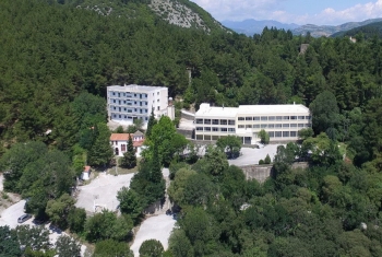 Εισαγωγή στα Εκκλησιαστικά Σχολεία για το σχολικό έτος 2024 – 2025 Εισαγωγή στα Εκκλησιαστικά Σχολεία για το σχολικό έτος 2024 – 2025