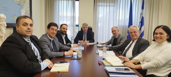 Ο Χριστόδουλος Τοψίδης συναντήθηκε με τον Πρόεδρο του Περιφερειακού Επιμελητηριακού Συμβουλίου ΑΜ-Θ Ο Χριστόδουλος Τοψίδης συναντήθηκε με τον Πρόεδρο του Περιφερειακού Επιμελητηριακού Συμβουλίου ΑΜ-Θ