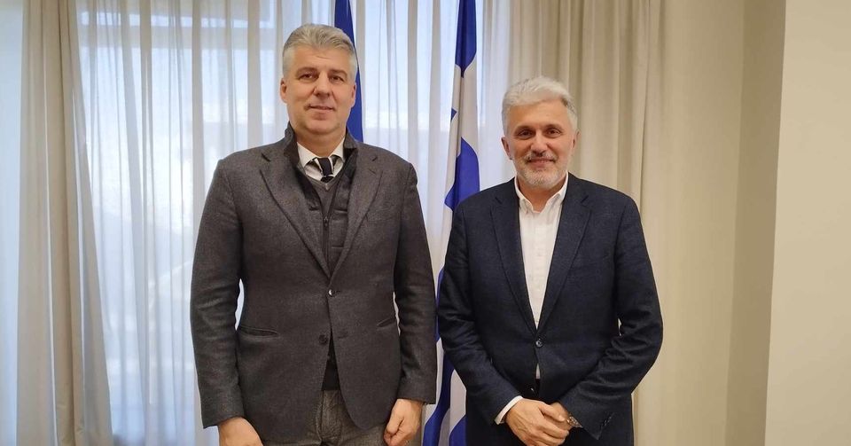 Ο Περιφερειάρχης ΑΜ-Θ συναντήθηκε με τον Πρύτανη του Δ.Π.Θ. Ο Περιφερειάρχης ΑΜ-Θ συναντήθηκε με τον Πρύτανη του Δ.Π.Θ.