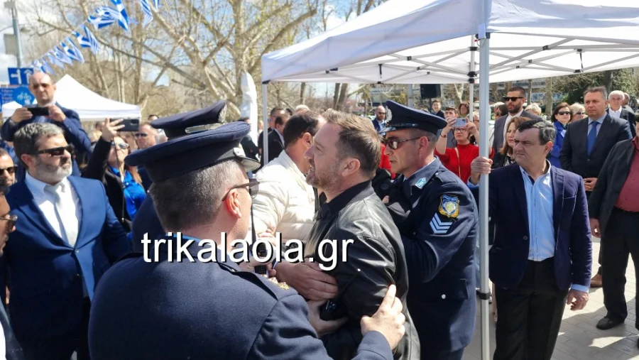 Τρίκαλα: Ξέσπασαν οι γονείς των θυμάτων των Τεμπών, «δεν μας σεβάστηκαν» Τρίκαλα: Ξέσπασαν οι γονείς των θυμάτων των Τεμπών, «δεν μας σεβάστηκαν»