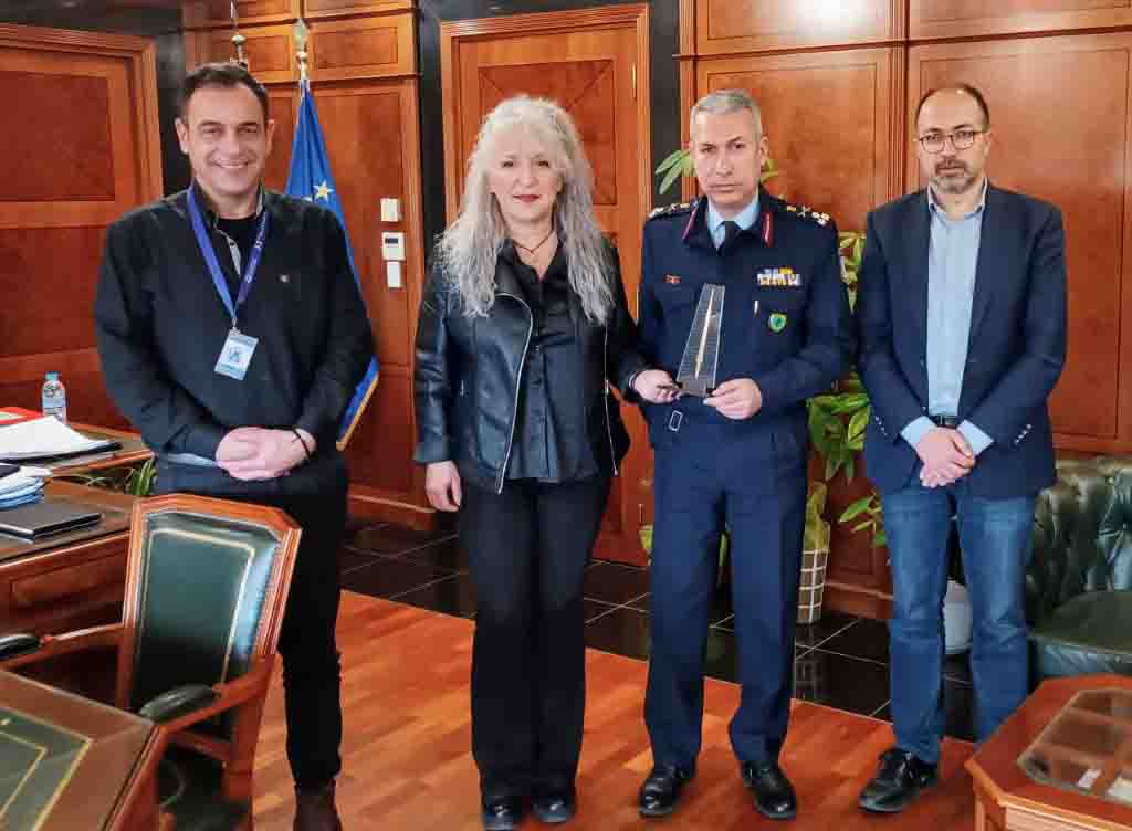 Ένωση Αστυνομικών Υπαλλήλων Ροδόπης: Θετική δρομολόγηση τριών θεμάτων που συζητήθηκαν με τον αρχηγό της ΕΛ.ΑΣ. Ένωση Αστυνομικών Υπαλλήλων Ροδόπης: Θετική δρομολόγηση τριών θεμάτων που συζητήθηκαν με τον αρχηγό της ΕΛ.ΑΣ.