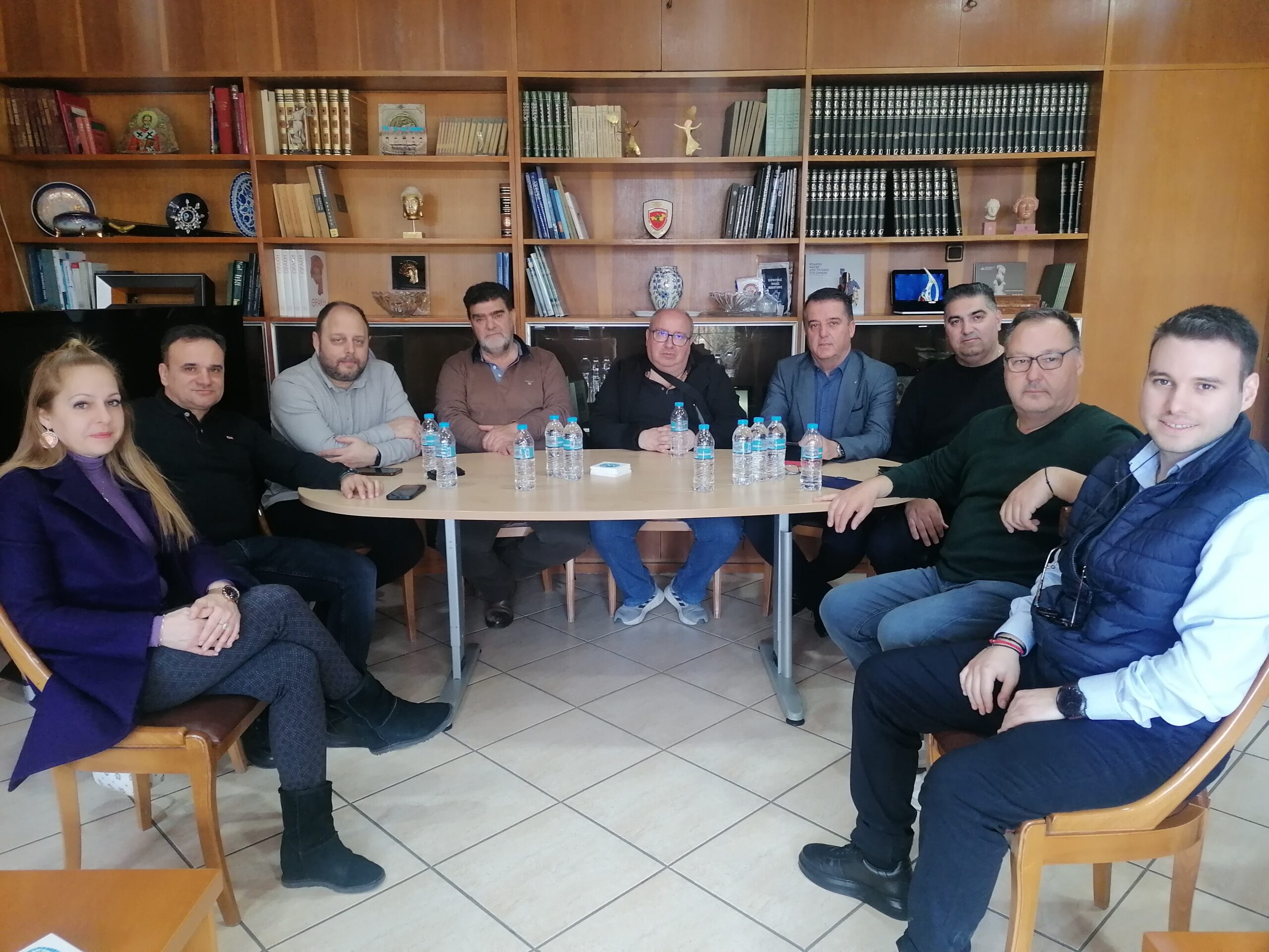 Eπίσκεψη κλιμακίου της ΓΣΕΕ στον αντιπεριφερειάρχη Π.Ε. Ροδόπης, ενόψει της προετοιμασίας για τη γενική απεργία της 17ης Απριλίου Eπίσκεψη κλιμακίου της ΓΣΕΕ στον αντιπεριφερειάρχη Π.Ε. Ροδόπης, ενόψει της προετοιμασίας για τη γενική απεργία της 17ης Απριλίου