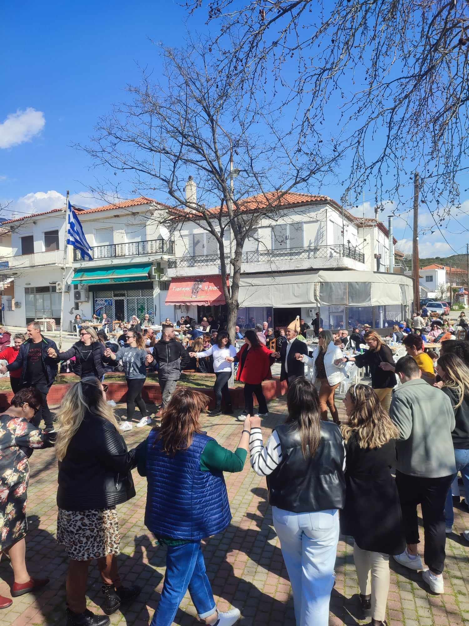 Κούλουμα στη Γρατινή από τον Πολιτιστικό Μορφωτικό Εξωραϊστικό Σύλλογο Γυναικών (φωτος)