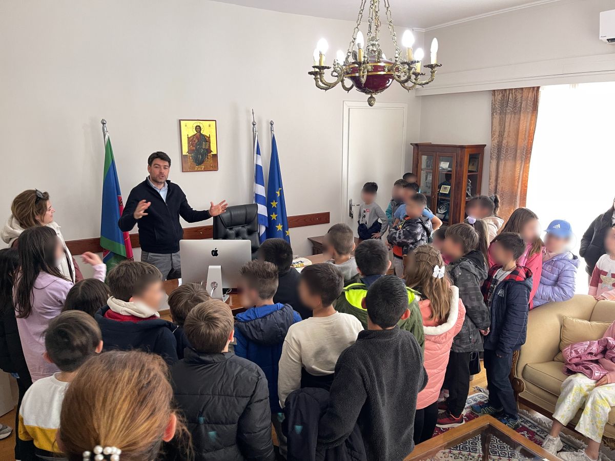 Η εξοικείωση των μαθητών με την καθημερινή λειτουργία του Δήμου Ξάνθης, συνεχίζεται με επιτυχία