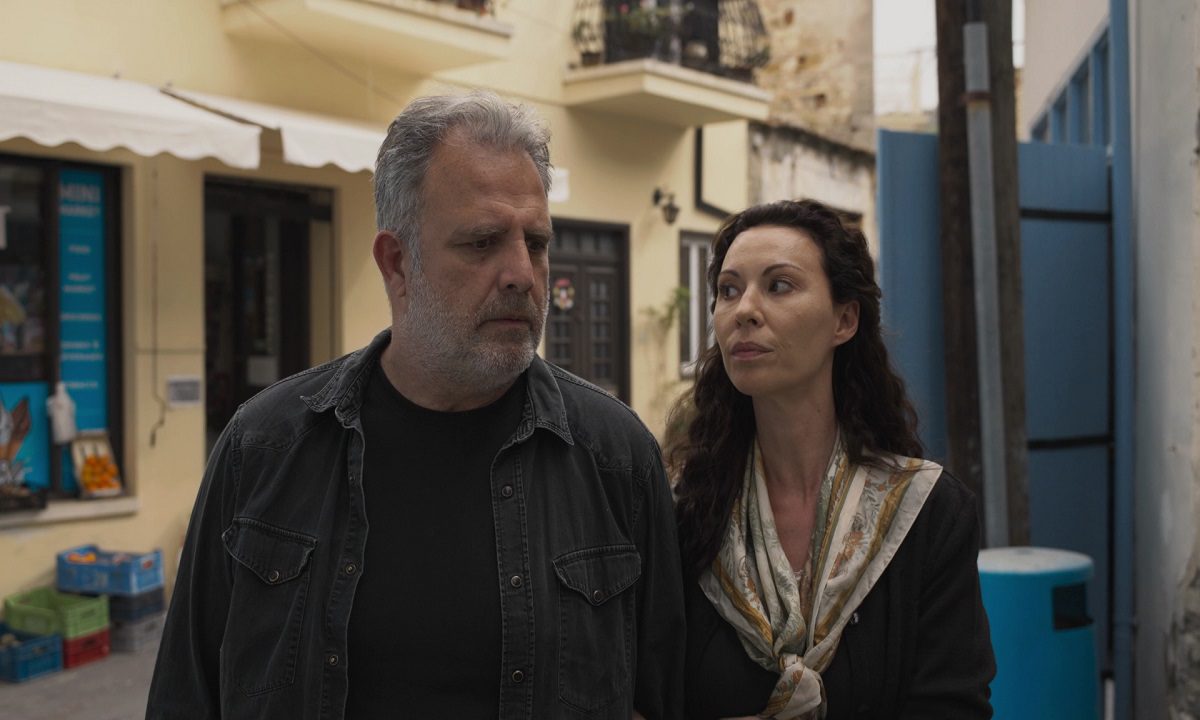 Η γη της ελιάς: Βρίσκουν πως η Αρετή είχε πάρει 2 μπιτόνια βενζίνη πριν τη δολοφονία! Η γη της ελιάς: Βρίσκουν πως η Αρετή είχε πάρει 2 μπιτόνια βενζίνη πριν τη δολοφονία!